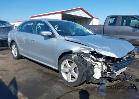 2015 Volkswagen Passat 1.8T Limited Edition z USA, uszkodzony, nr VIN 1VWAS7A39FC080256